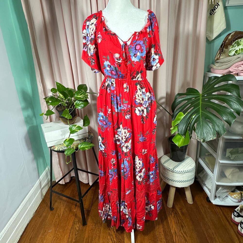 Band of Gypsies Floral Boho Maxi Dress XS Red Viscose Peasant Puff Sleeve Lace